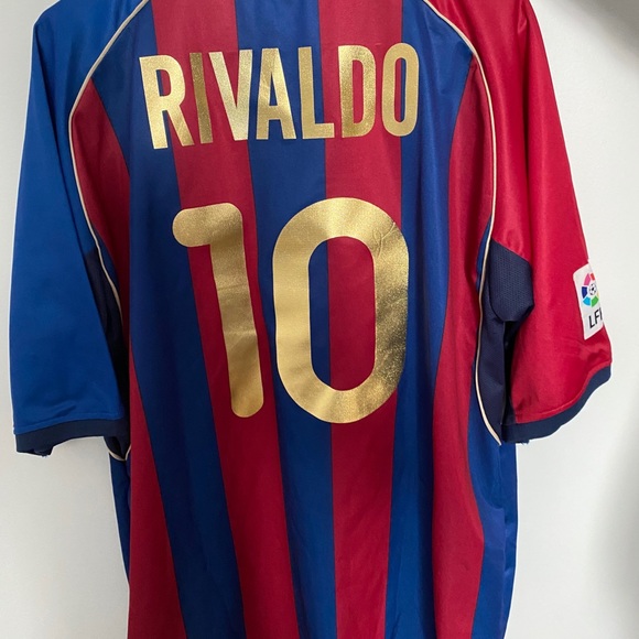 FC BARCELONA RIVALDO JERSEY VERY GOOD CONDITON - Picture 7 of 11